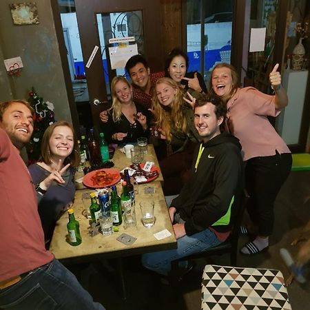 Hotel Backpackers' House Busan Esterno foto