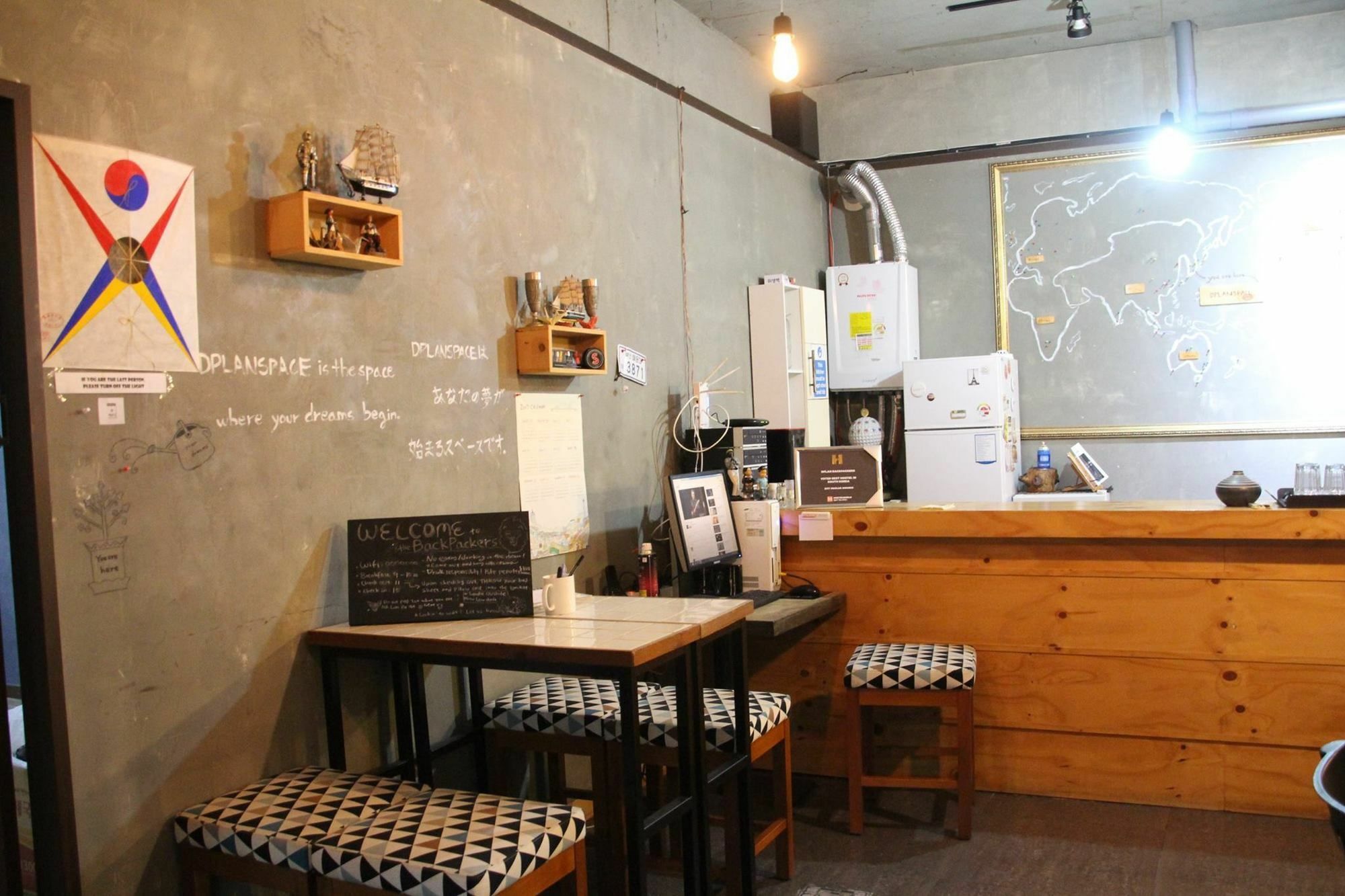 Hotel Backpackers' House Busan Esterno foto
